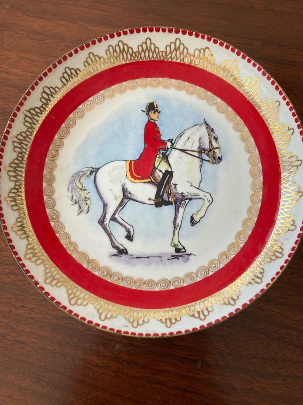 Equestrian Accent Plate in White, Red and Gold by Steinbeck-Email